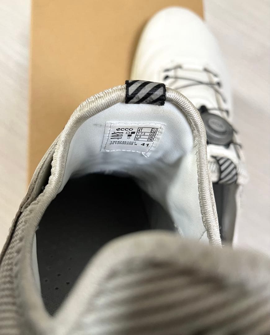 ECCO エコー バイオム C4 ボア 【41】ホワイト&ブラック