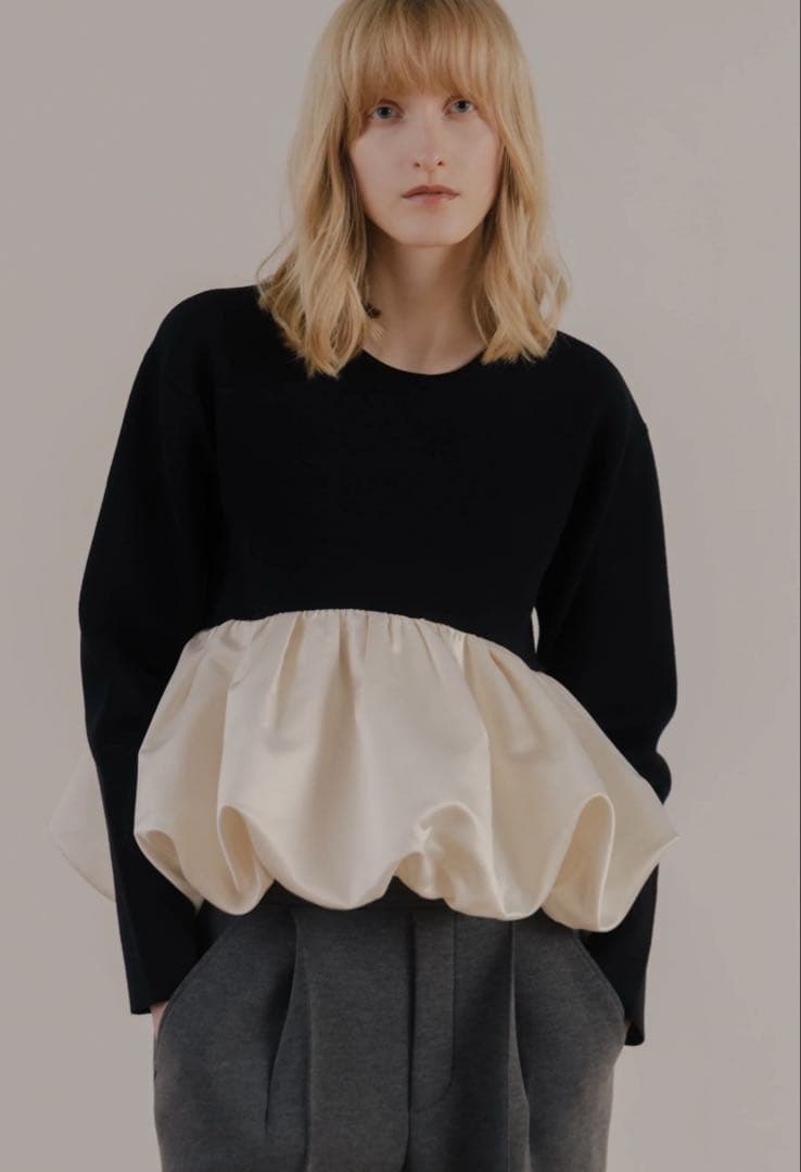 トップス Aachen Balloon Peplum black THE TOE