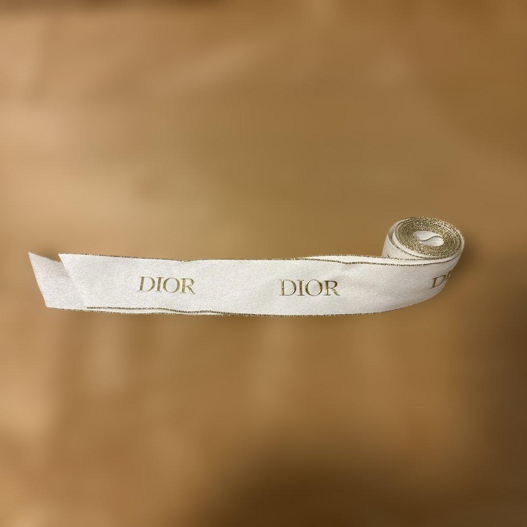 DIOR クリスマスコフレ2024 ビューティ&ケアセット　ショッパー付