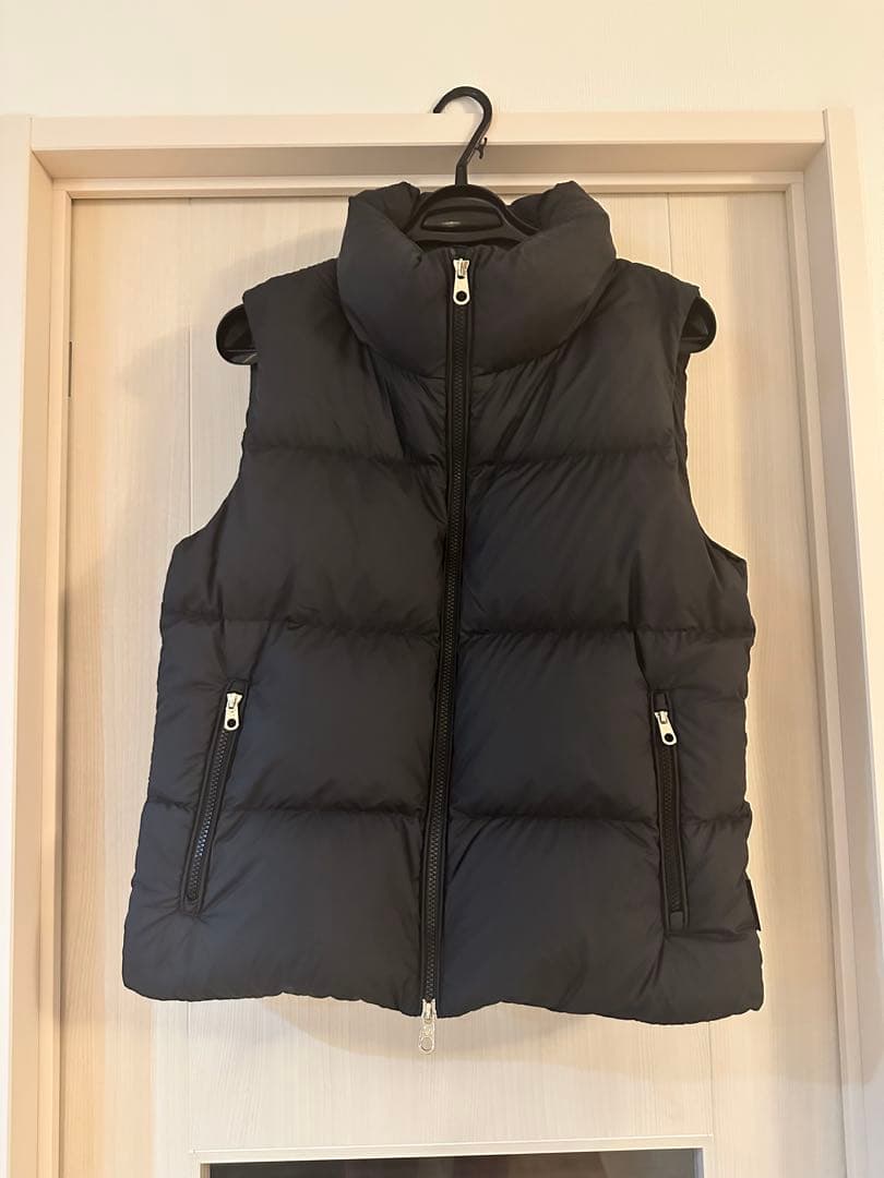 ケープホーン　ダウンベスト