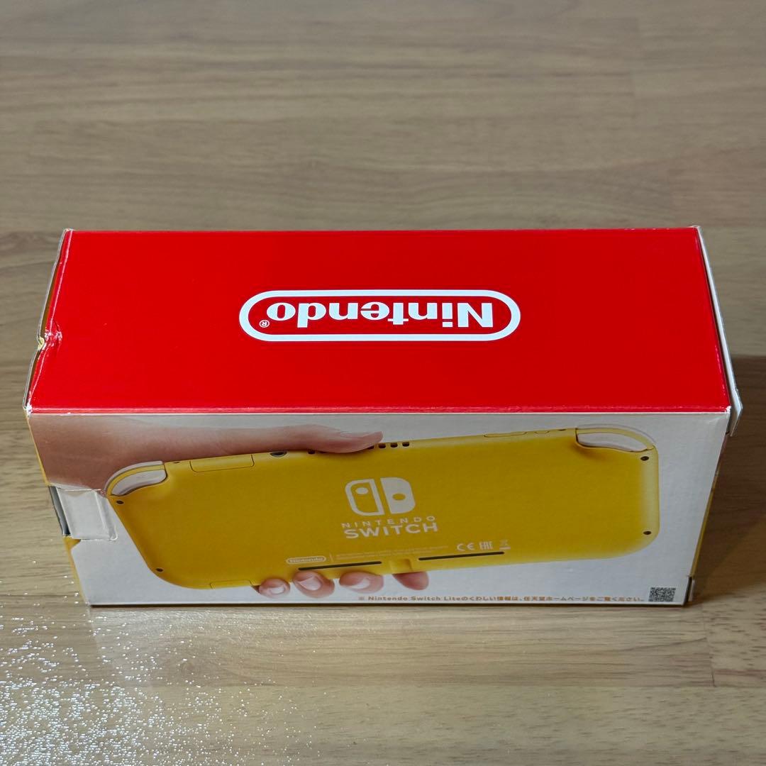 6-267 Switch LITE イエロー 箱付き