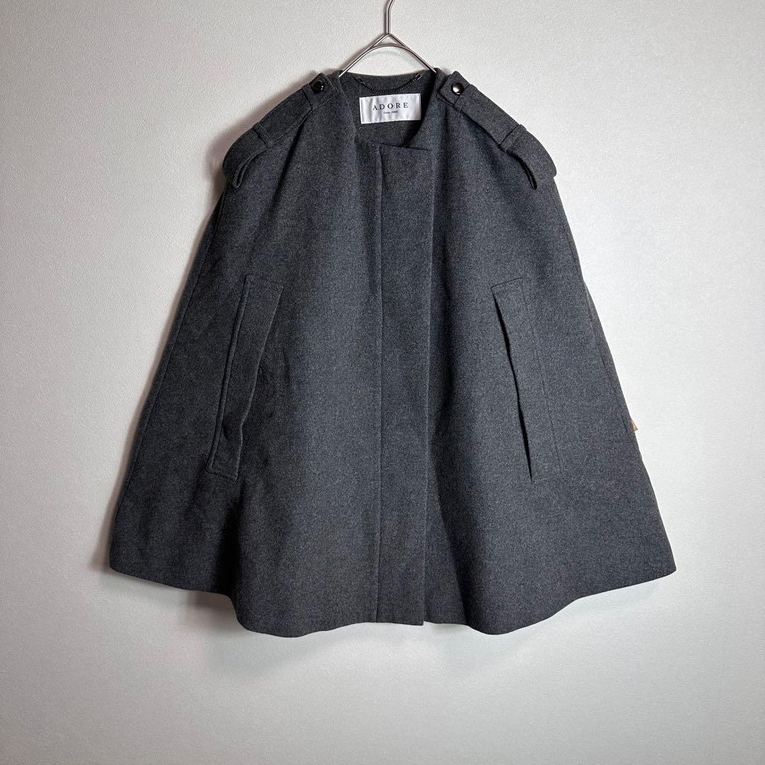 アドーア　ポンチョ　コート　グレー　エポレット　ノーカラー　ケープコート　M