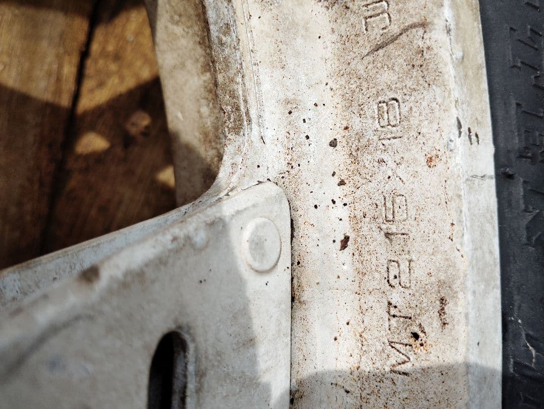 連休最終日特別価格！HONDA！！早い者勝ち！ＣＢＸ400Ｆ ホイール1本