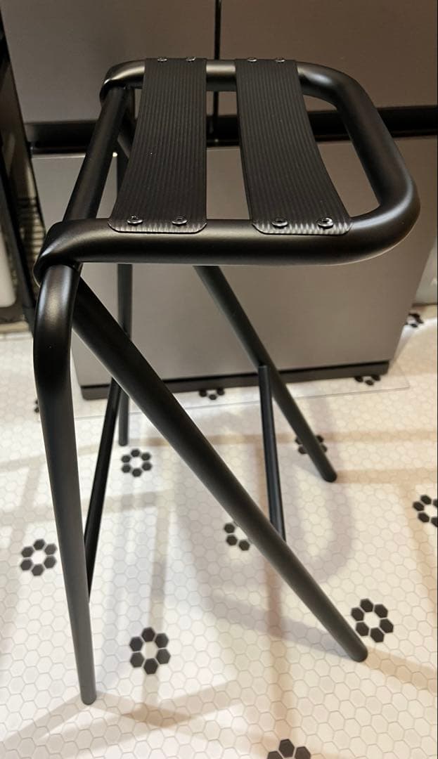 DUENDE / デュエンデ スツール