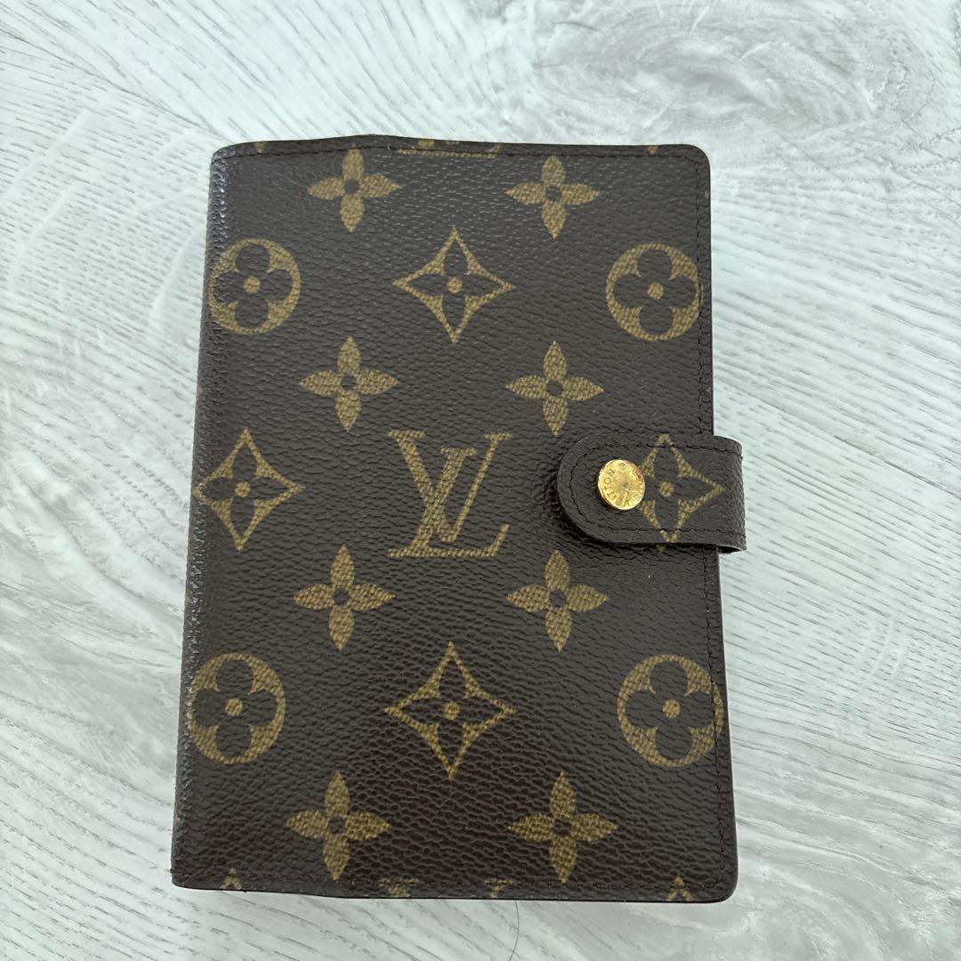 ルイヴィトン　手帳