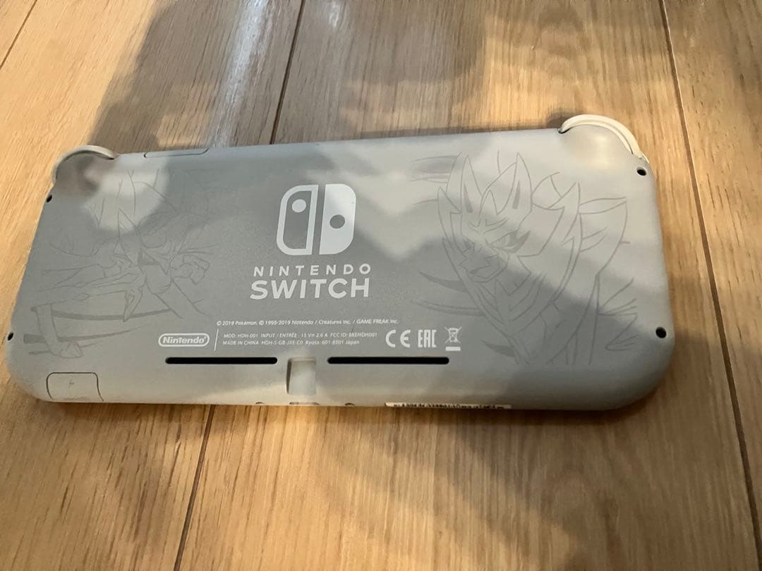 Nintendo Switch Lite ポケモン　ケース付き