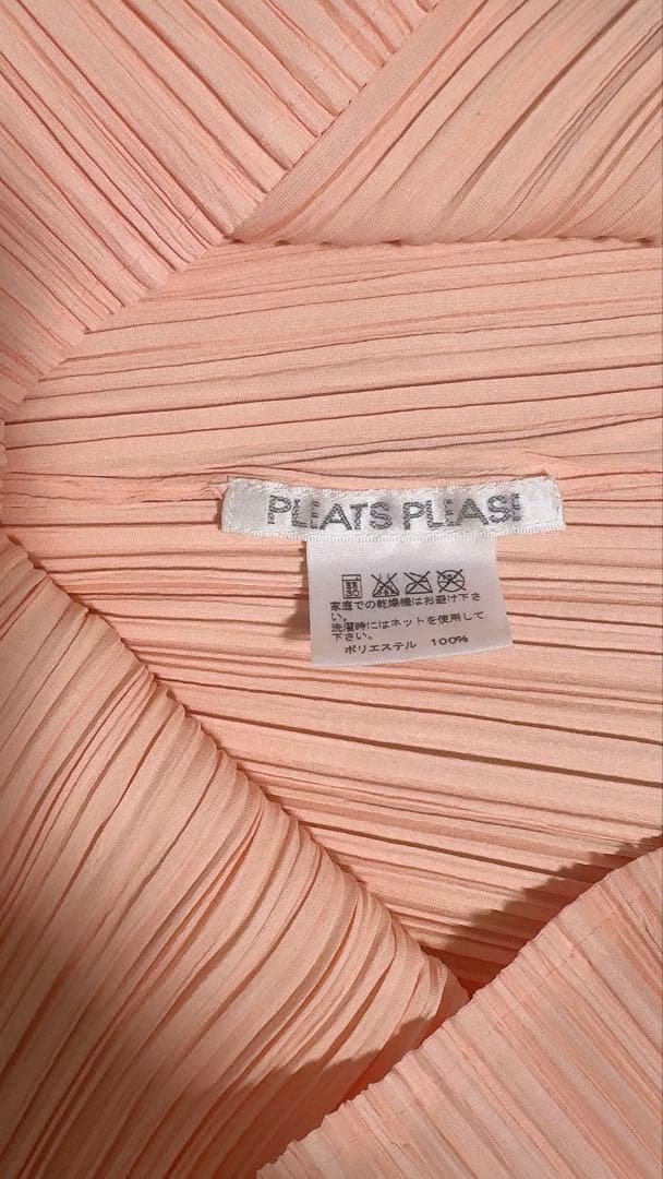 プリーツデザイン 半袖Tシャツ ピンク