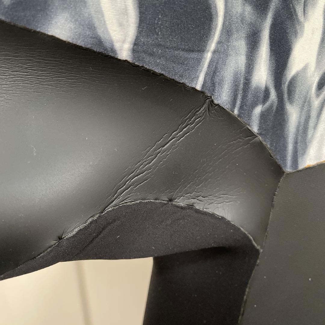 O'Neill ドライスーツ