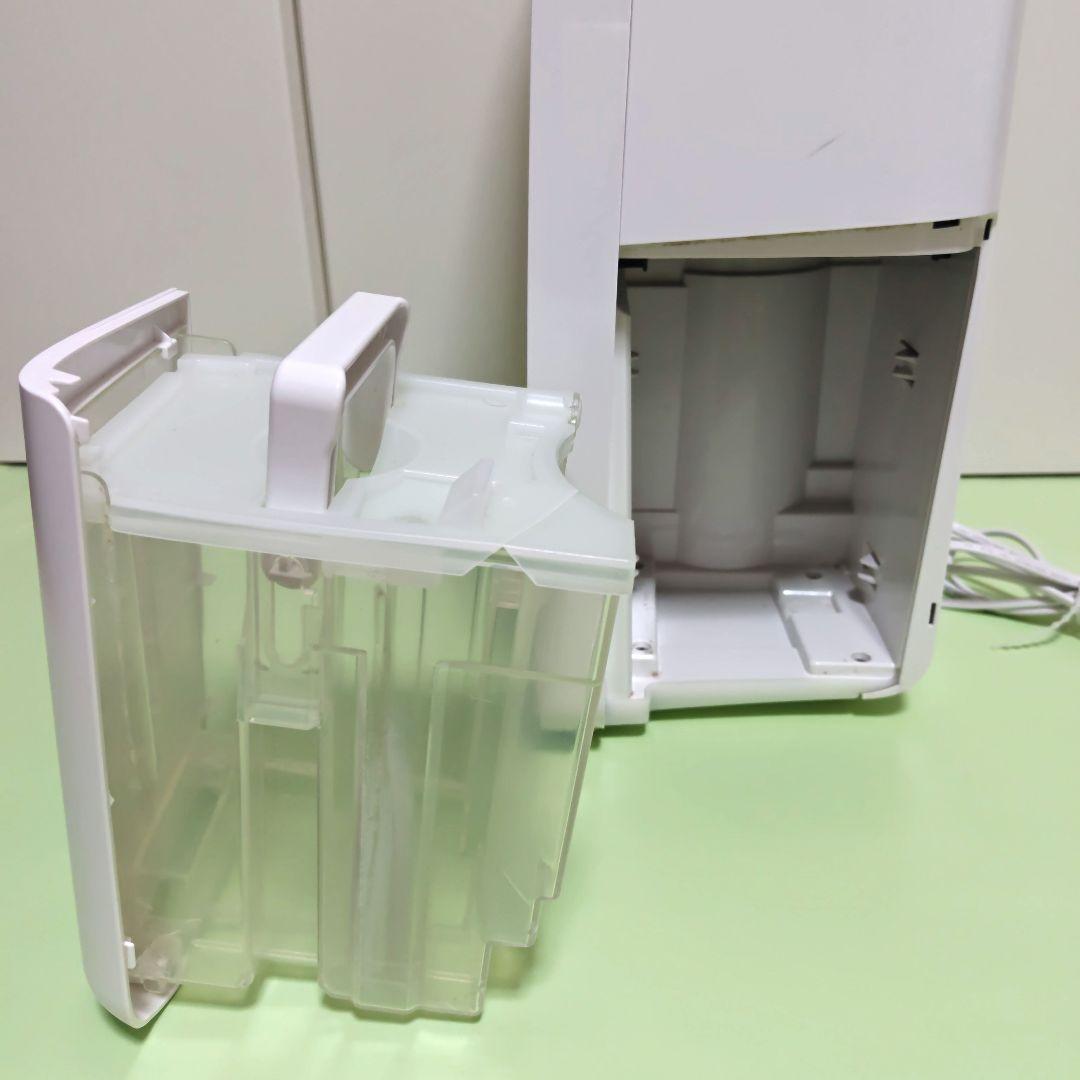 SHARP 除湿機 CV−L 71−W