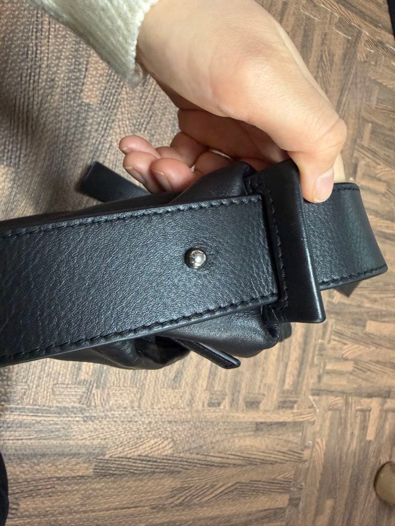 ear PAPILLONNER（イアパピヨネ）2WAY本革レザーショルダーバッグ