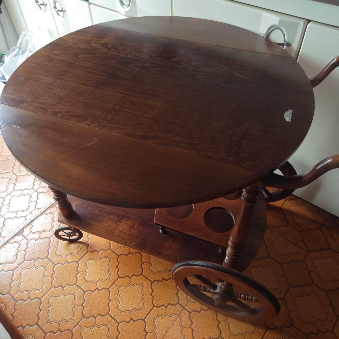 ☆ぺいさま専用☆丸テーブル　バタフライワゴン　オブジェワゴン