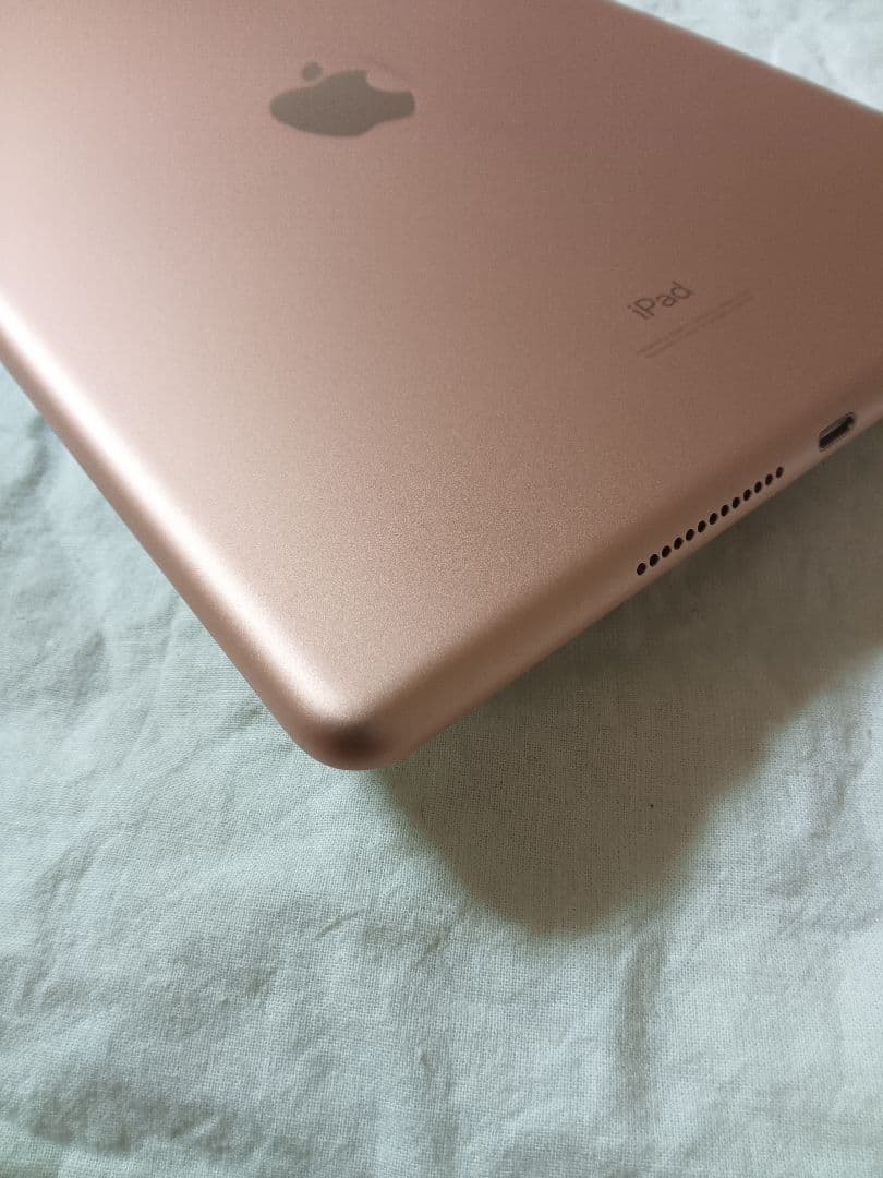 美品 iPad 第7世代 バッテリー90%