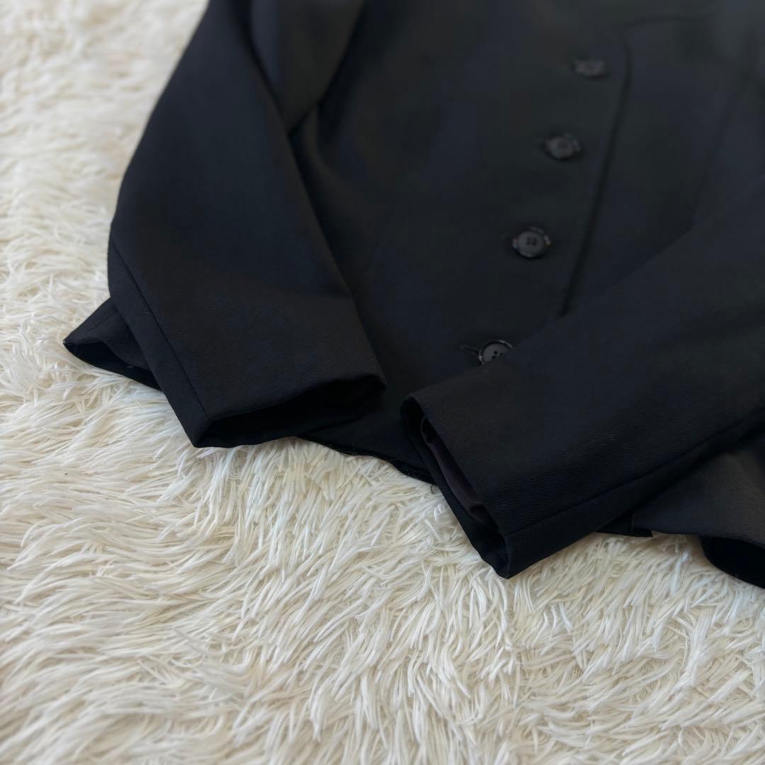 イヴサンローラン　ノーカラージャケット　肩パッド入り