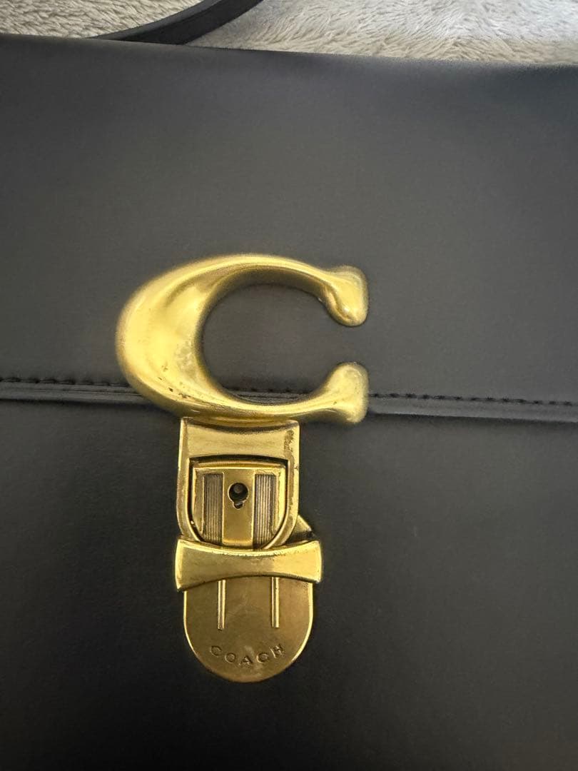 『2/6限定お値下』COACH ブラックレザー ショルダーバッグ