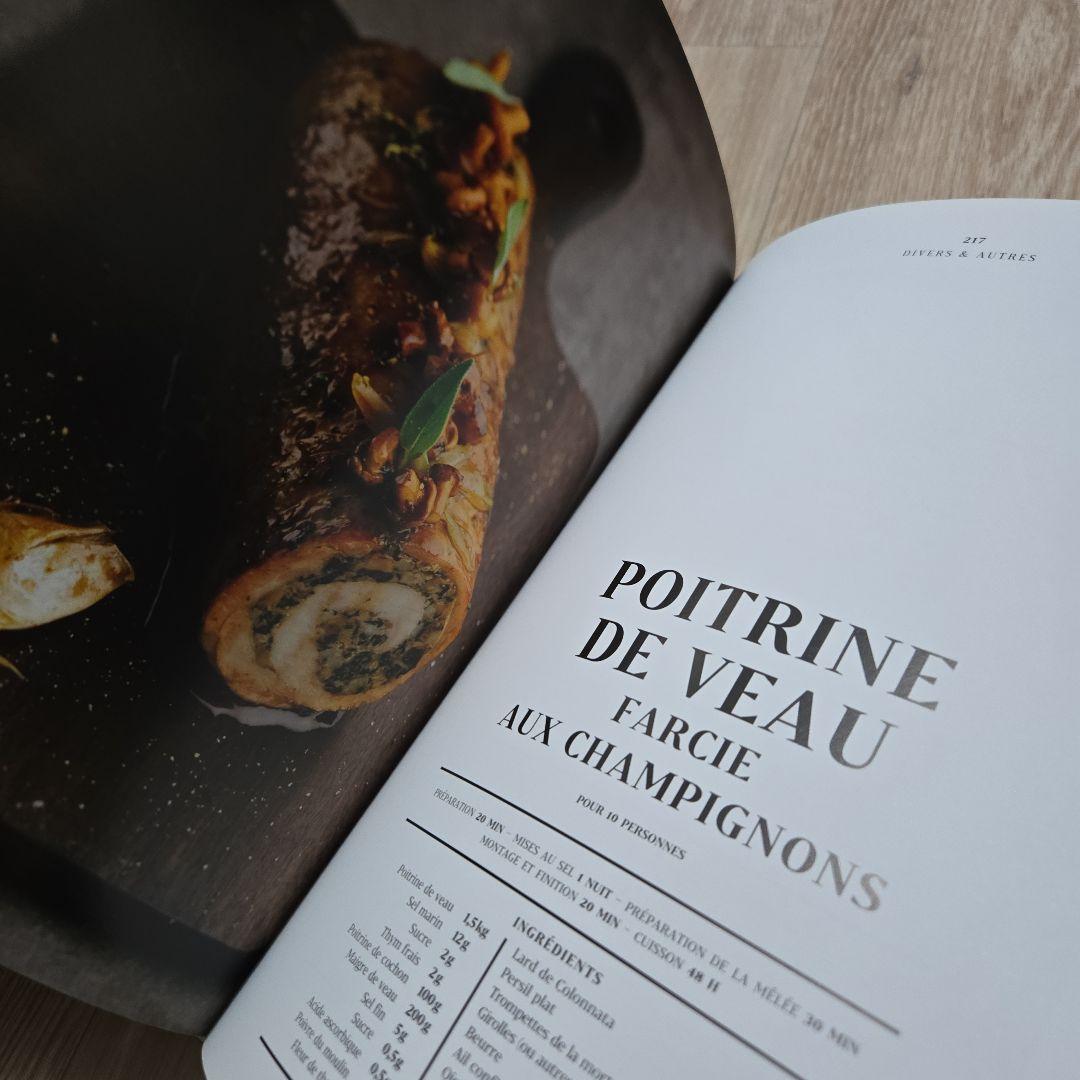 LE GRAND LIVRE DE LA CHARCUTERIE シャルキュトリ