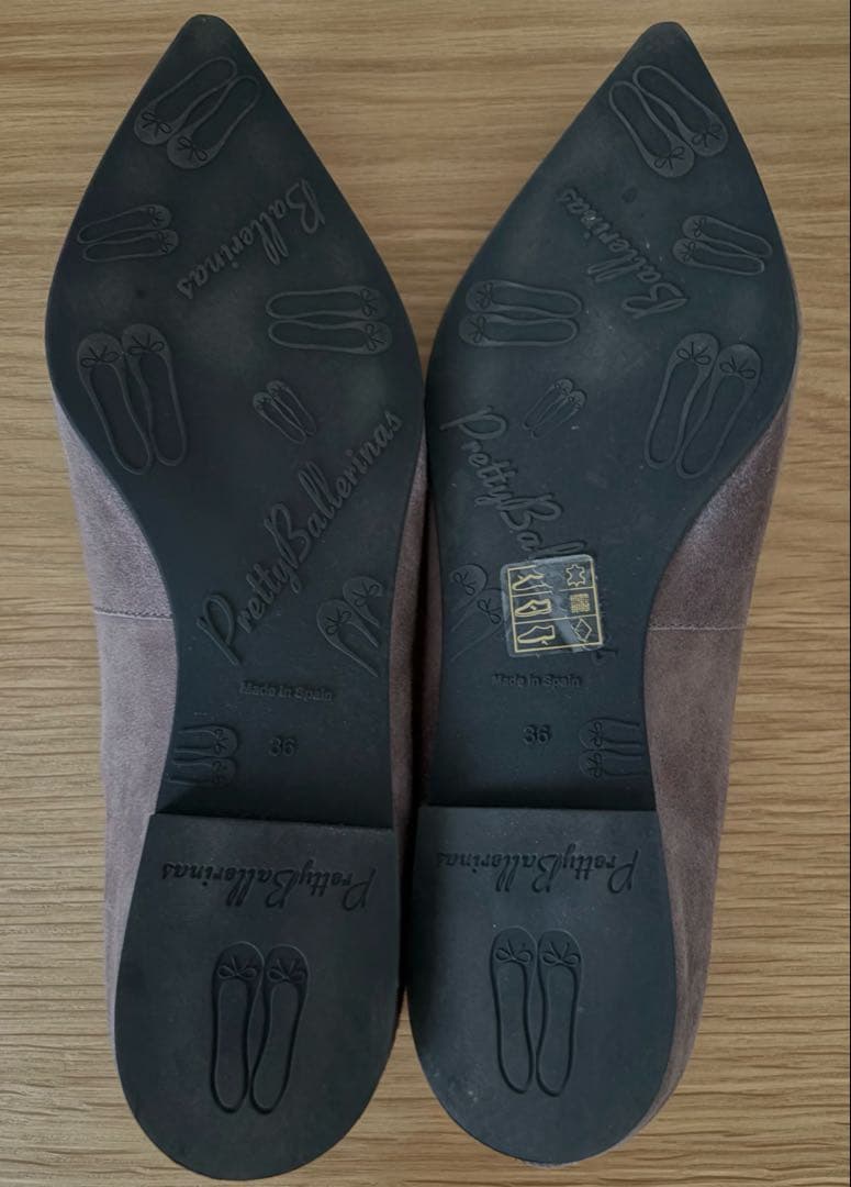 Pretty Ballerinas グレー スエード 36